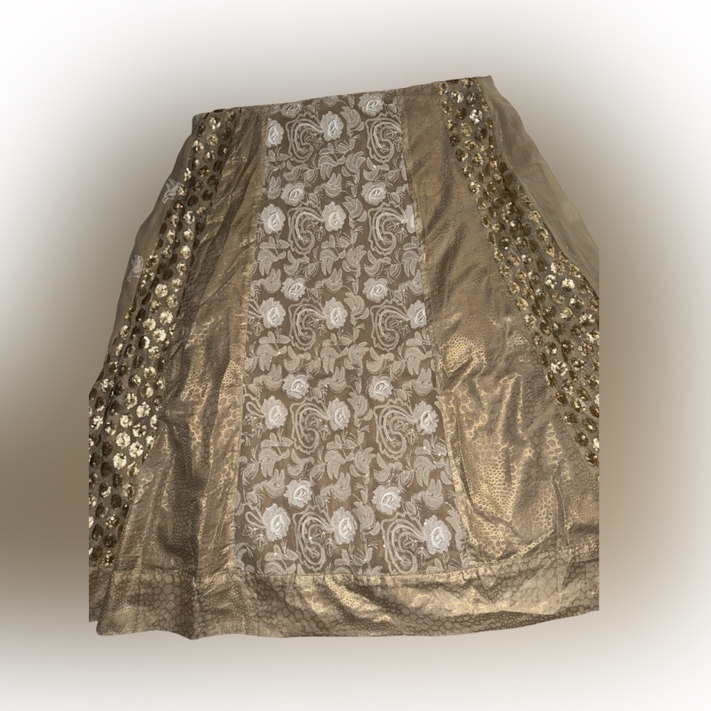 Elegant  Kurta Set Beige and Gold Embroidered Dress with Pants and Dupatta - Picture 4 of 9
